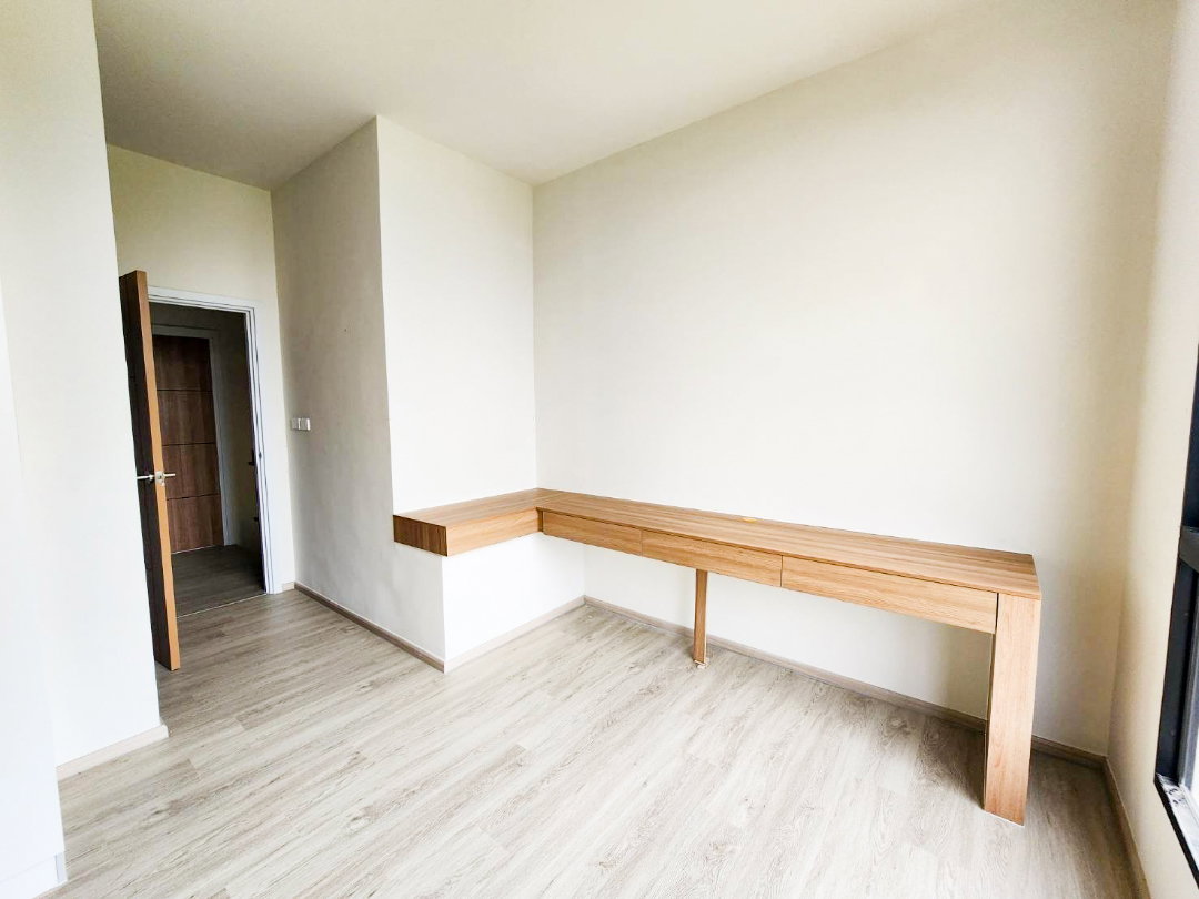 รูป ✅ บ้านทาวน์โฮมมีรถตู้รับส่งบีทีเอสบางนา 3.5 ชั้น 4 🛌 3 🛁 ส่วนกลาง สระว่ายน้ำ ฟิตเนส เทนนิส สนามบาส เฟอร์ครบในราคาเพียง 🔥 27,000฿🔥 เท่านั้น!! - รูปที่ 15/20