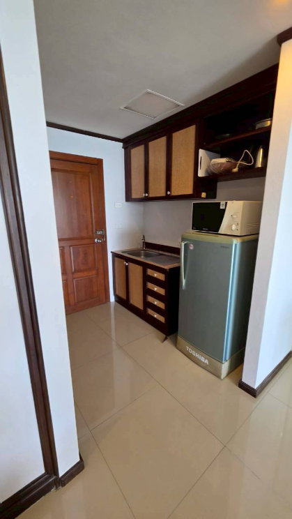 รูป Jomtien Plaza Condotel ... ห้องสตูดิโอ วิวทะเลเต็มตา ชั้นสูง (25) - รูปที่ 10/14