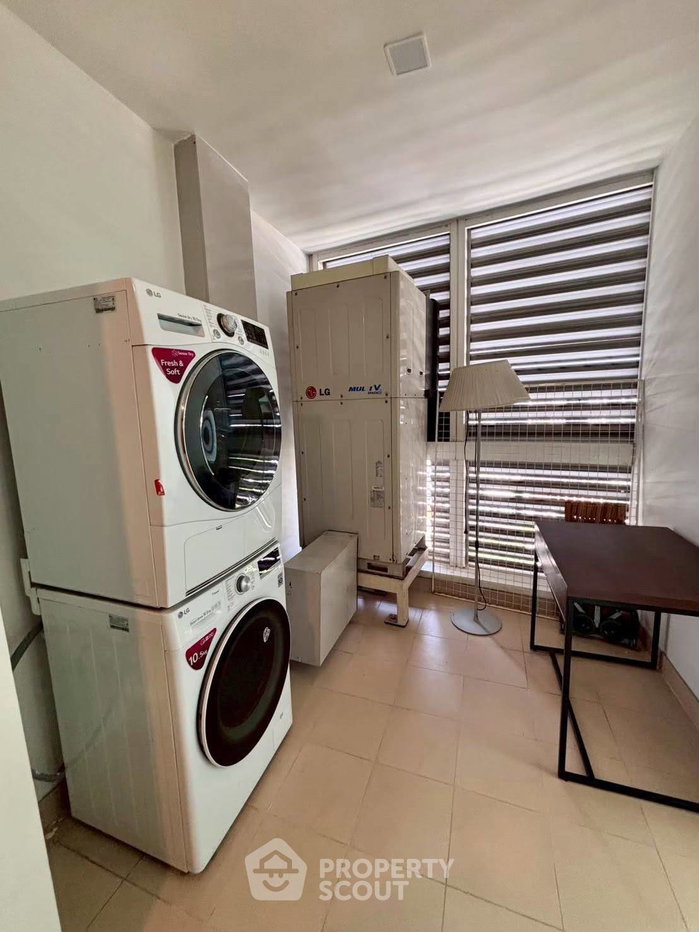 รูป คอนโด 3 ห้องนอน ขนาด 193 ตร.ม. Millennium Residence @ Sukhumvit ใกล้ BTS อโศก (ID 3080800) - รูปที่ 16/18