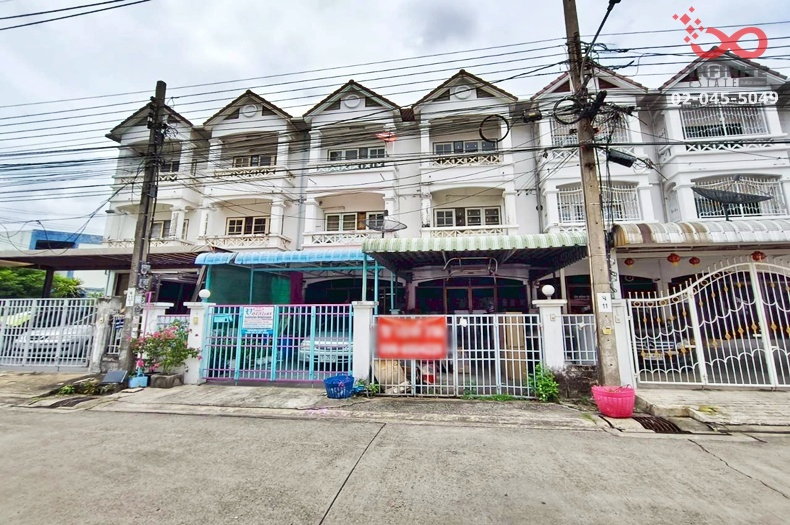 รูป ขายทาวน์โฮม 3 ชั้น 24 ตร.ว. ลาดพร้าว 113 ใกล้รถไฟฟ้าสายสีเหลืองสถานีบางกะปิ - รูปที่ 2/9