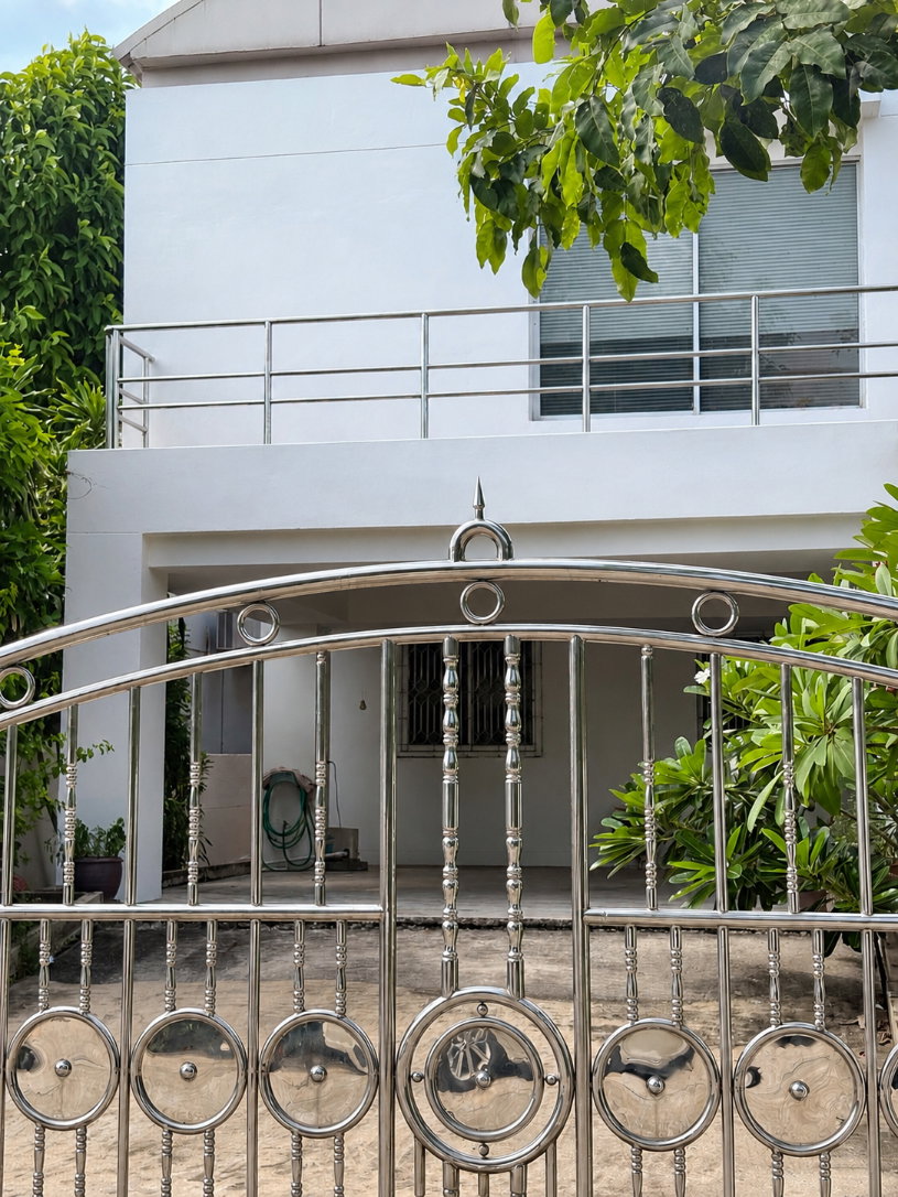 ขายบ้านเดี่ยวบางพลี ใกล้สุวรรณภูมิ 83 ตร.ว. พื้นที่ใช้สอย 332 ตร.ม.