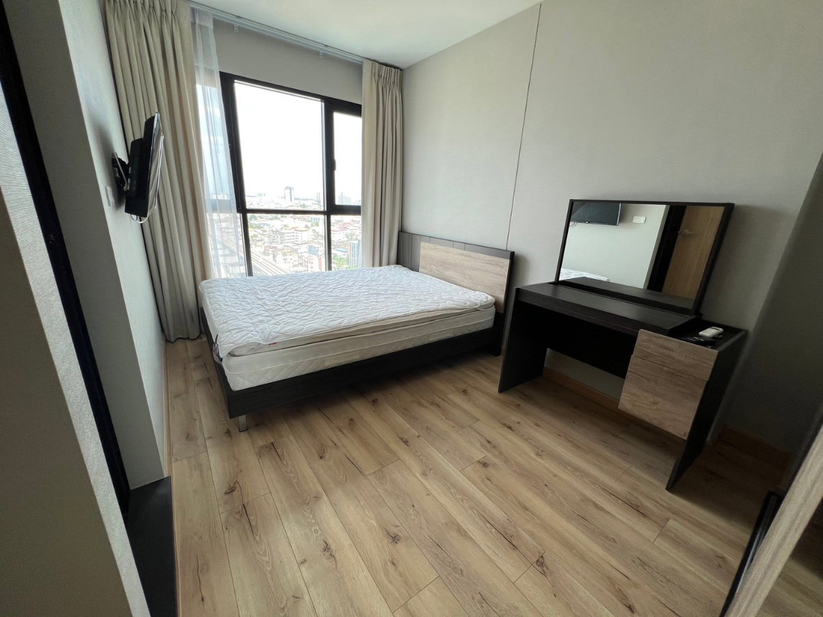 picture MN3730 Brix Condominium Full Furnitured and electrical - 1/8