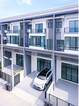 Nirvana PORCH Krungthep Kreetha ARL Ban Thap Chang 1.6 km. Townhouse 3.5 floors for rent, 3 bedrooms, 4 bathrooms.