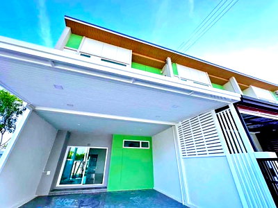 Townhouses for rent Bang Pa-In Industrial Estate  : Pratunam Phra In 1.08 km. for rent, 2 floors, 3 bedrooms, 3 bathrooms, Wang Noi, near Wat Phayom, 300 m. 35 sq m. Ngern Tid Lor Phayom Townhome.