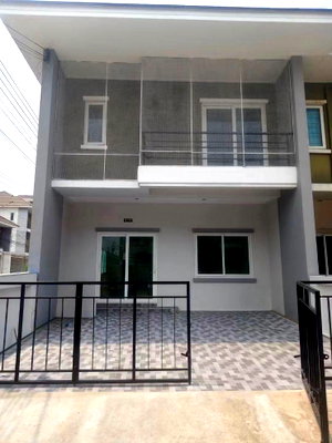 ทาวน์โฮม กรุงเทพมหานคร : ขายทาวน์โฮม 2ชั้น ทำเลดี หลังมุม ต้นซอย