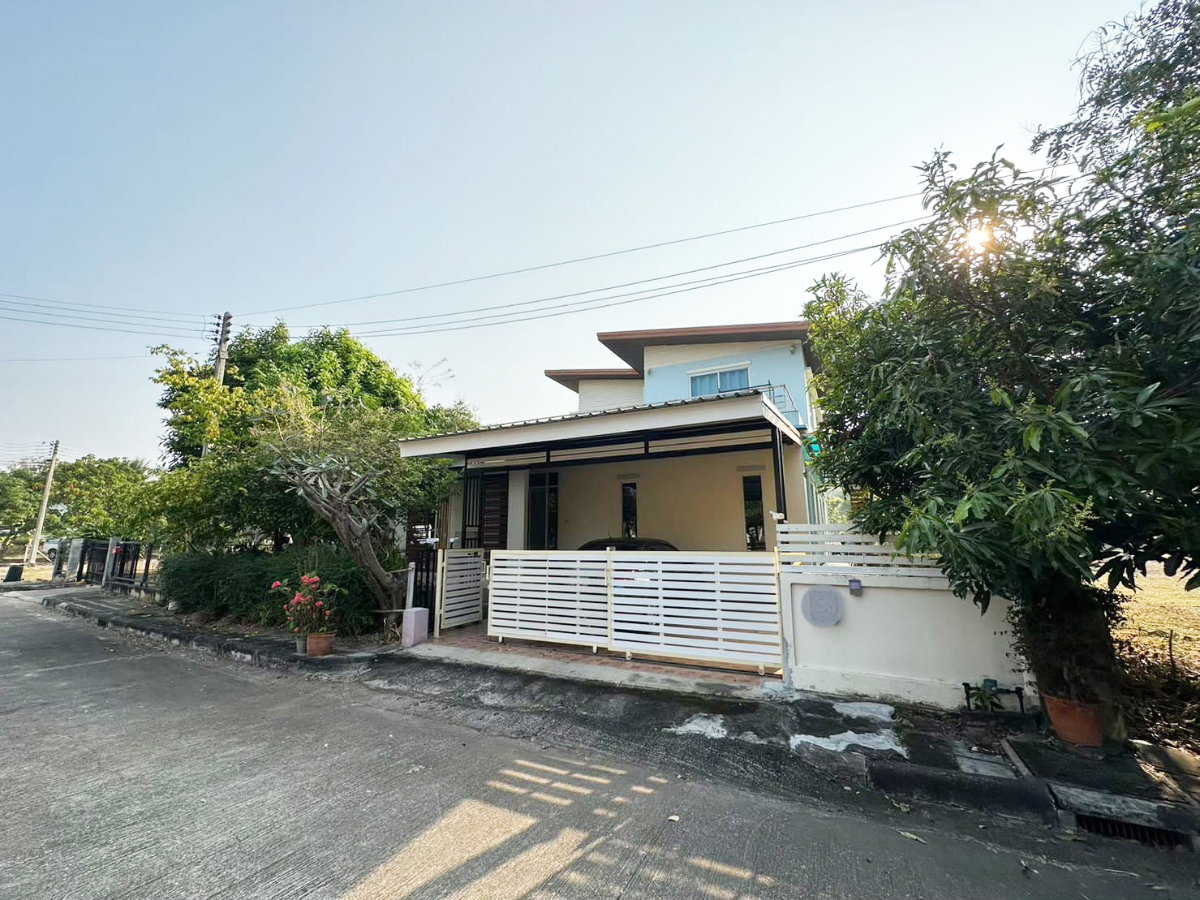  For Rent | 2-Storey Detached House in a Secure Residential Project | Near Makro Mae Rim, Chiang Mai