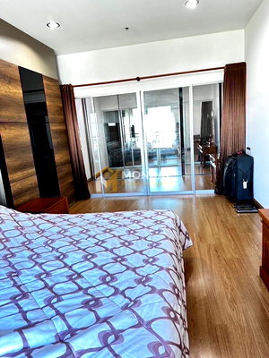 Condos for sale : 🔥MD-26066388 Rare Item! Beautiful Condo, Below Market Price! Supalai Park Ekkamai-Thonglor. Book Now Before It's Gone! 🔥