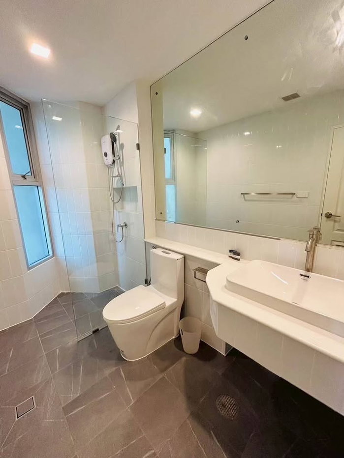 รูป 🔥 Sathorn House ห้อง 1 Bedroom Plus 54 ตร.ม. ชั้น 36 ใจกลางสาทร เพียง 26,500 บาท/เดือน ✨ ห้องใหญ่ วิวเมือง ทำเล CBD พร้อมเข้าอยู่ 🏙️ - รูปที่ 10/10