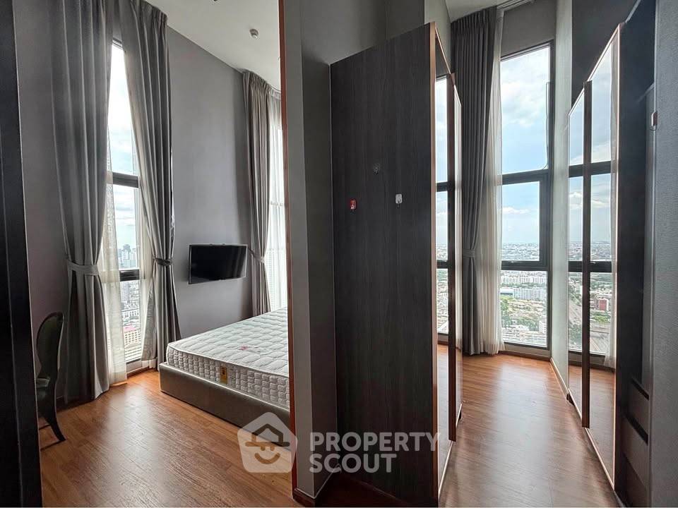 รูป คอนโด 3 ห้องนอน C Ekkamai ชั้น 42 ขึ้นไป ใกล้ ARL รามคำแหง (ID 3080837) - รูปที่ 1/10