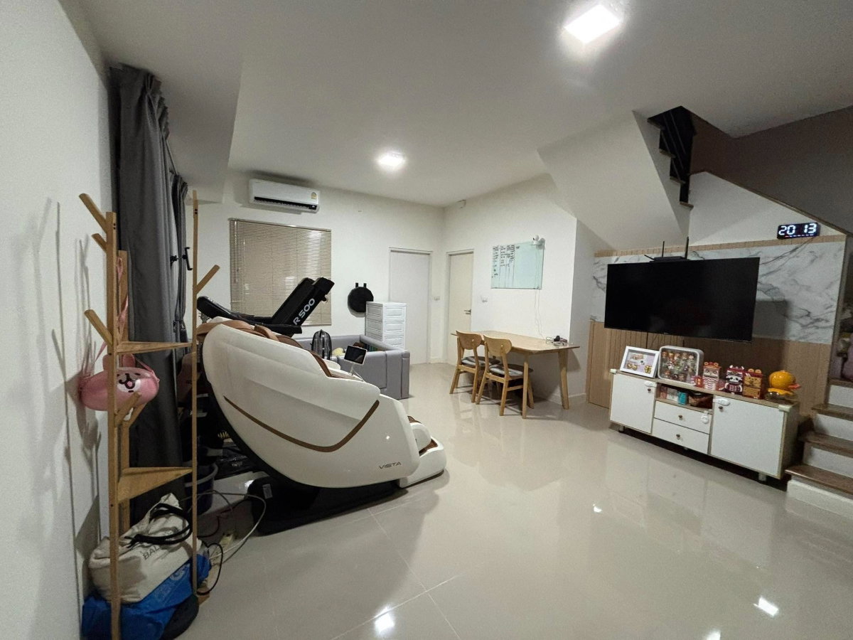 picture OP01831 - Pleno Bangna – Wongwaen : MegaBangna - 8/9
