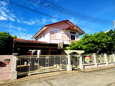 เช่าบ้านเดี่ยว ปทุมธานี : 🏡✨ บ้านเดี่ยวให้เช่า โครงการบ้านฟ้าปิยรมณ์ เฟส 9 | ลำลูกกา คลอง 6 3 ห้องนอน 3 ห้องน้ำ พร้อมเข้าอยู่! บรรยากาศร่มรื่น เงียบสงบ เลี้ยงสัตว์ได้🐶🐱