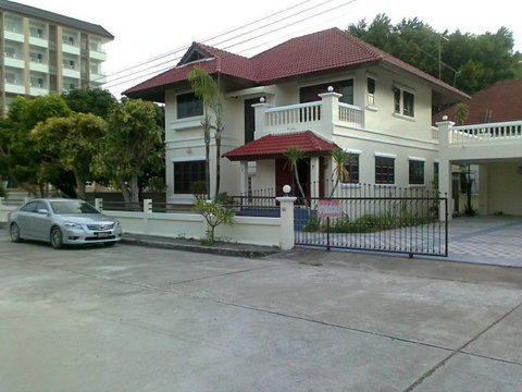 Two-story detached house for sale within a residential estate