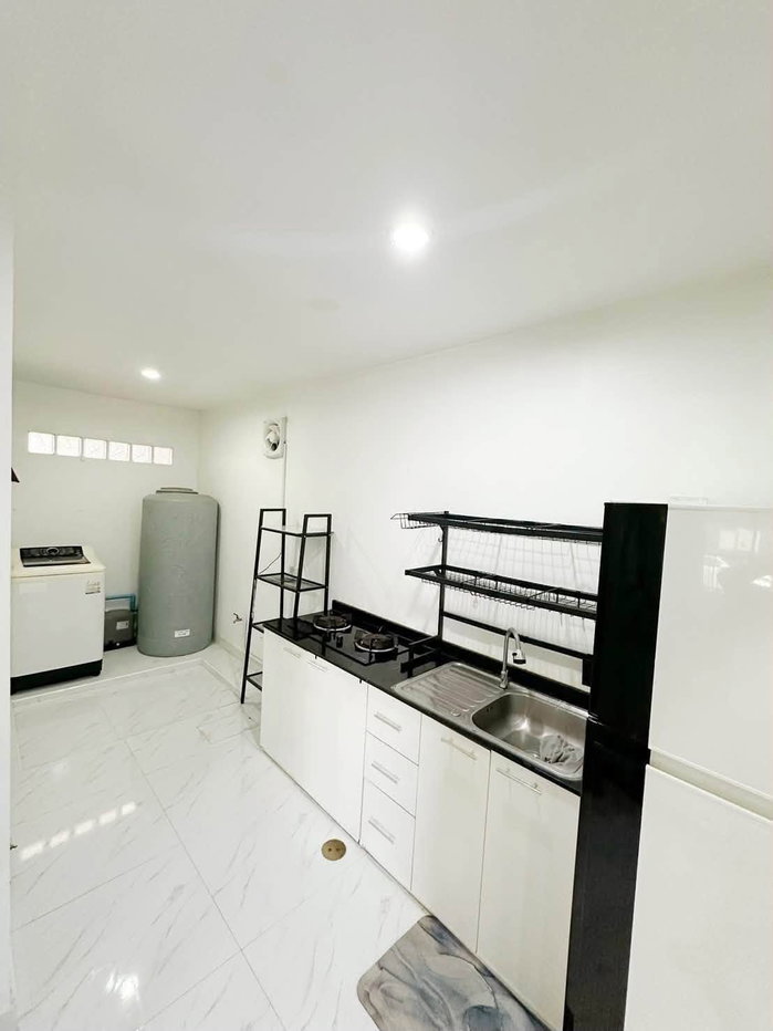 รูป ND0985 ให้เช่าบ้าน Pleno Sukhumvit - Bangna พร้อมอยู่ บ้านหลังมุมหน้าบ้านไม่ชนใคร - รูปที่ 8/11