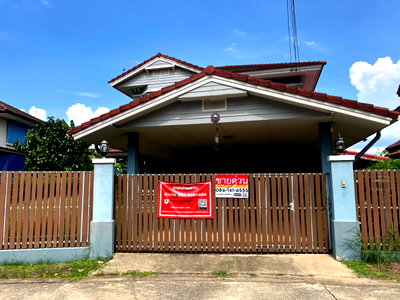 บ้านเดี่ยว ถนนสะพานนทบุรี-บางบัวทอง : N-25-022 |บ้านเดี่ยว 2 ชั้น โครงการ ปาริชาต (ทล.345)  ตำบลบางคูวัด อำเภอเมืองปทุมธานี จังหวัดปทุมธานี  (ราคา 4,700,000 บาท)