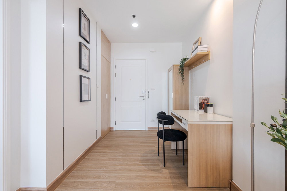 picture Premiere Place | Spacious condos at great value, ready to move in! ✨ - 11/16