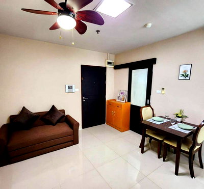 Condos for sale : Ladda Condo View, Sriracha for sale. Prime city location, beautiful view.