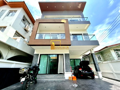 เช่าบ้านเดี่ยว แม็คโคร ฟู้ดเซอร์วิส สุขุมวิท 71 : Modern 4 Bedroom House in Ekkamai Area of Mid Sukhumvit - BR28061SH