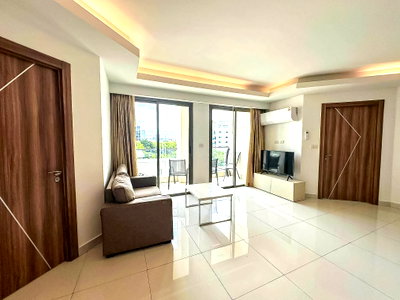 ขายคอนโด : Laguna Beach Resort 2 Condo for Sale 2 Bedroom City View