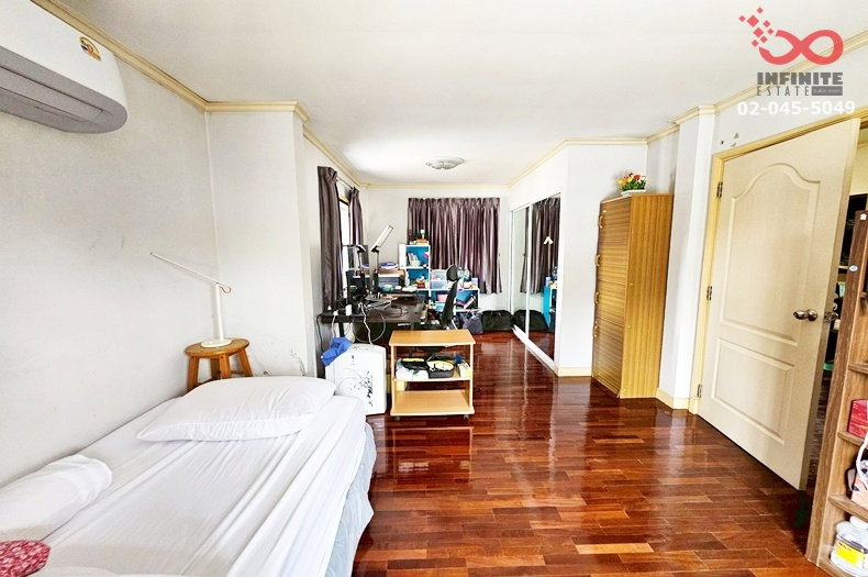 รูป ขายบ้านเดี่ยว 2 ชั้น 73 ตร.ว. หลังมุม เนเบอร์โฮม วัชรพล สุขาภิบาล 5 ใกล้ทางด่วนจตุโชติ - รูปที่ 4/13