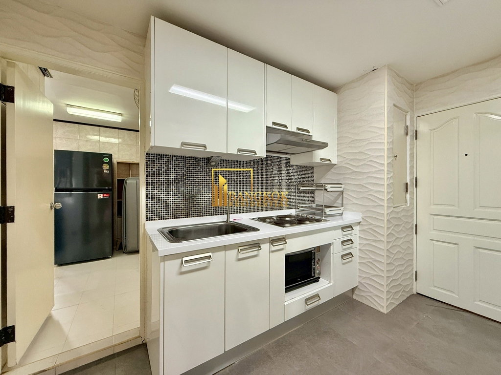 picture Sukhumvit Casa - Spacious 2 Bed Condo For Rent in Nana - BR60064CD - 10/31