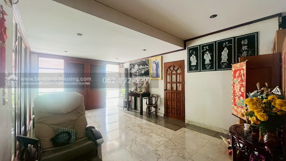 รูป ขายบ้านเดี่ยว 2 ชั้น ซอยเพชรเกษม 63/2 บางแค หลังมุม ขนาด 419.8 วา คุ้มค่าทั้งอยู่อาศัยและลงทุนราคาเพียง 29 ล้านบาทเท่านั้น! - รูปที่ 7/17