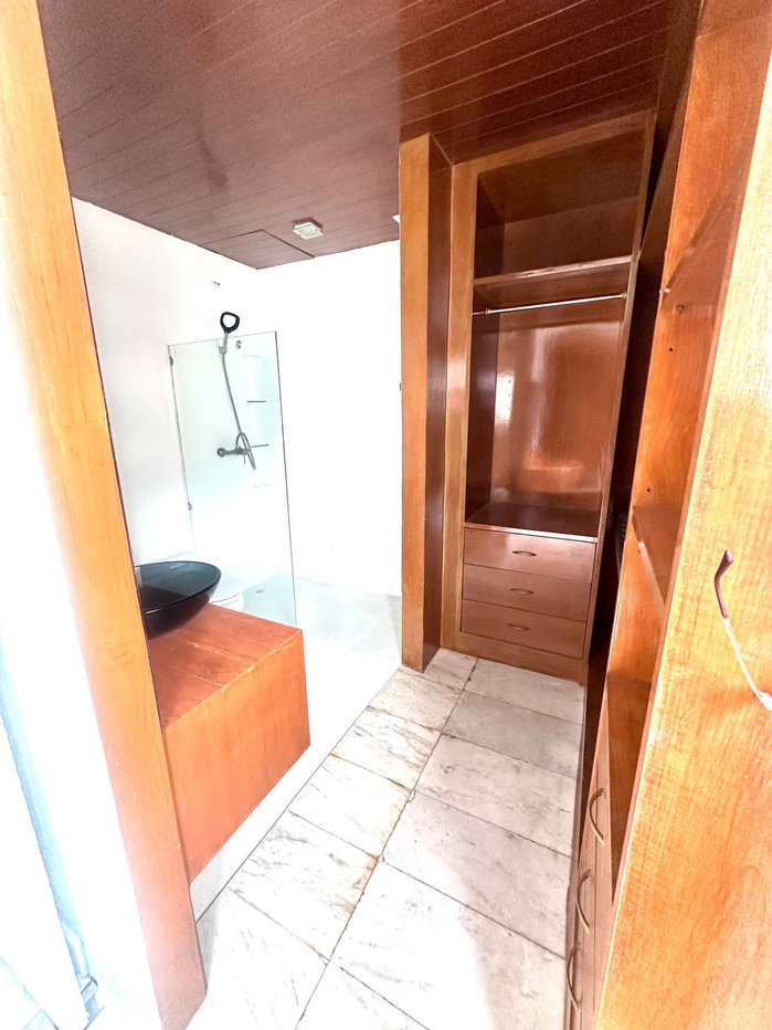 picture Pet-Friendly 2-BR Condo At The Royal Place 2, 200m to BTS Ratchadamri 📍 (ID 3080464) - 11/19