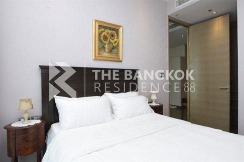 Magnolias Ratchadamri Boulevard Beautiful Room, Ready-to-move-in near BTS Chit Lom