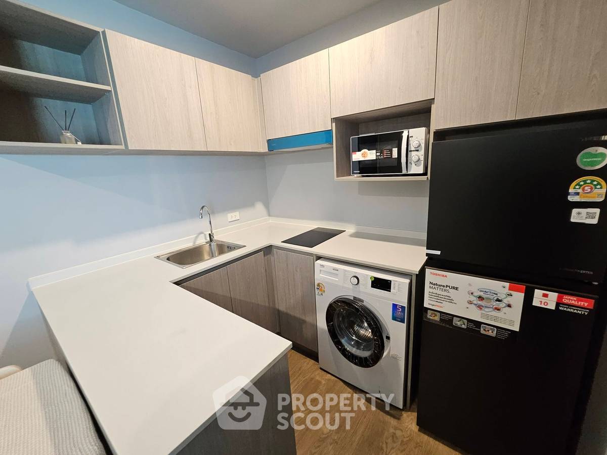 picture High-Floor 2-BR 35 Sqm Condo At Nue Evo Ari, 100m to BTS Ari (ID 3078854) - 2/10