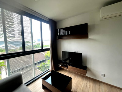 Condos for rent : 🌆 For Rent: Taka HAUS Ekkamai 12 | Japanese-Style Condominium near BTS Ekkamai | Ready to Move In @90condo 🌃