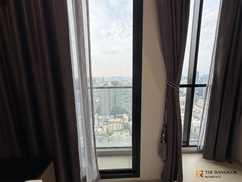 Noble Ploenchit near BTS Phloen Chit Hurry to book!! Popular rare units