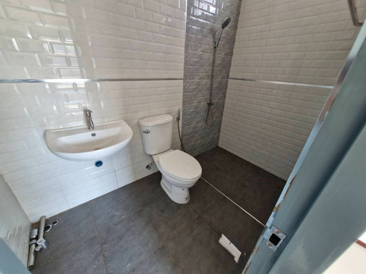 รูป บ้านเดี่ยวใหม่์ชั้นเดียว อ.พนัสนิคม ชลบุรี - รูปที่ 6/8