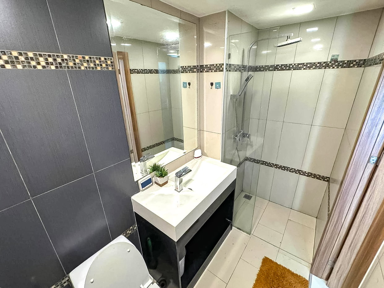 picture Laguna Beach Resort 2 Pattaya Condo for Rent Studio Pool View - 6/7