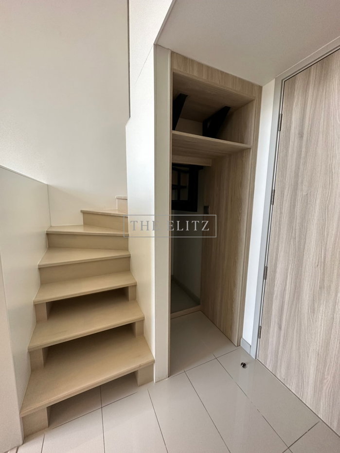 รูป ✨ Prime Sathorn Location! Exquisite High-Rise Unit with Premium Sky-High Amenities and Ultimate City Vibe ✨ - รูปที่ 5/23