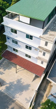 Romklao area, suitable for residence, home office, newly renovated shophouse, 3 and a half floors, rooftop with roof, 224 sq m., 3 bedrooms, 2