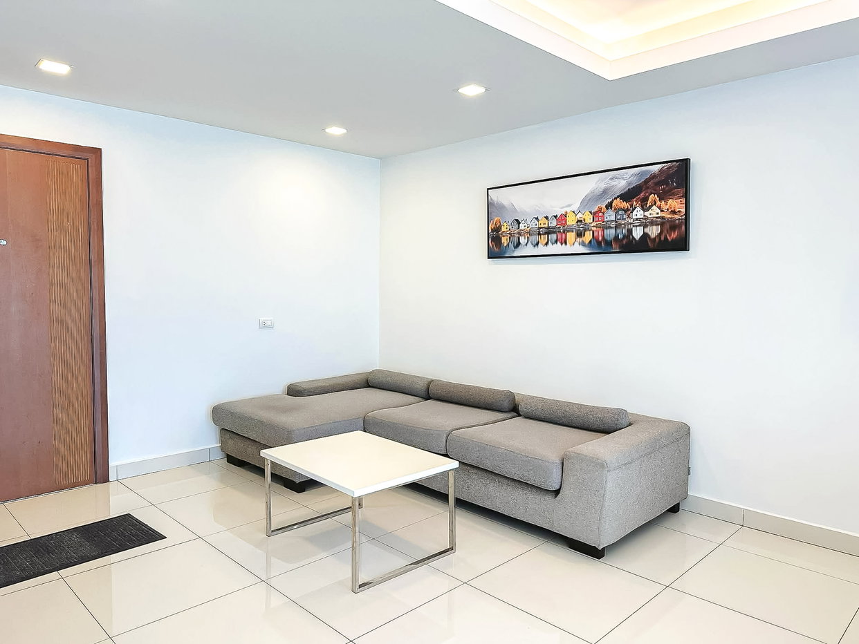 รูป Laguna Beach Resort 2 Condo for Sale 2 Bedroom City View - รูปที่ 2/8