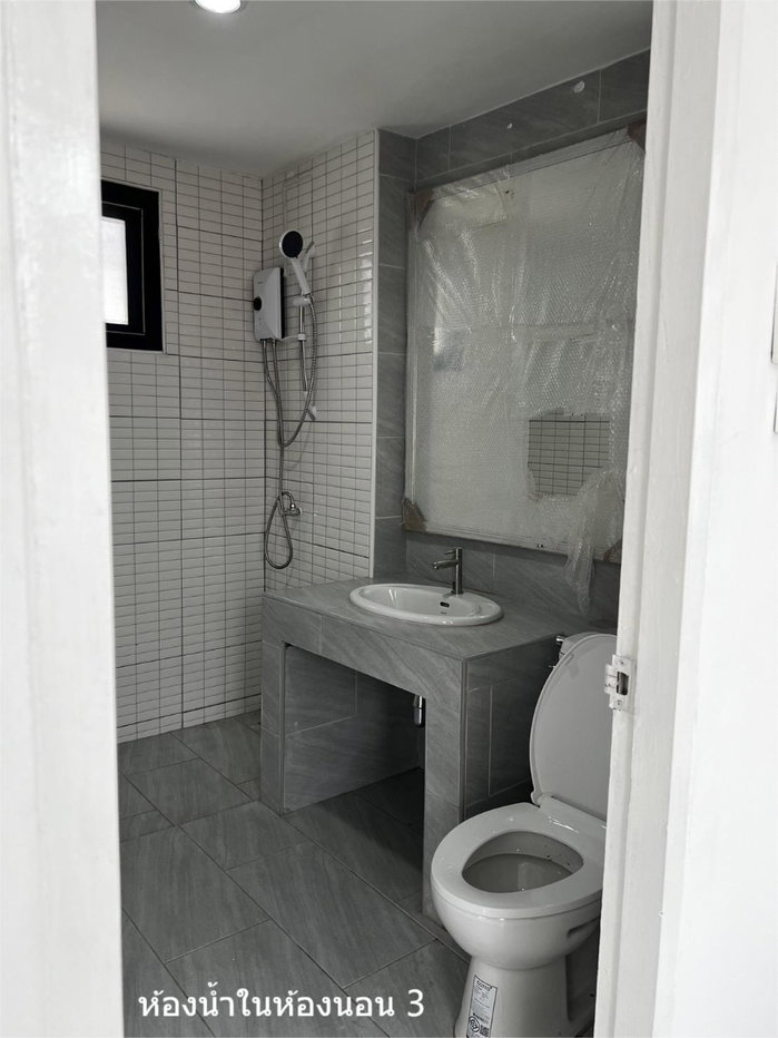 รูป ขายบ้านเดี่ยว 2 ชั้น ลาดพร้าว 94 / 5 ห้องนอน 4 ห้องน้ำ - รูปที่ 28/29