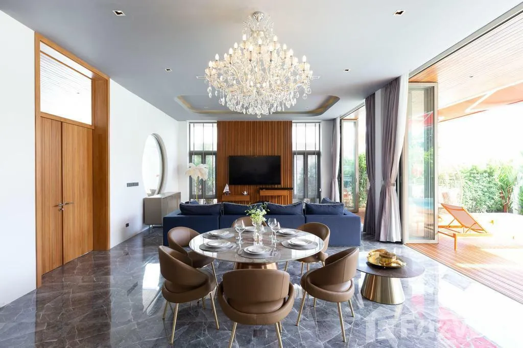 picture 4 Bedroom Villa for rent in Rawai, Phuket  1087024 - 3/25