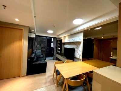 ขายคอนโด : A047027 Regal Condo Sathorn-Naradhiwas