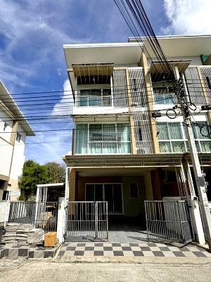 ทาวน์โฮม กรุงเทพมหานคร : ขายทาวน์เฮ้าส์/ทาวน์โฮม  เดอะ เพลส พุทธบูชา 32 บางมด เขต ทุ่งครุ กรุงเทพ CX-164280 ✅ ทักไลน์ @connexproperty ตอบทันที ทีมงานมืออาชีพ ✅