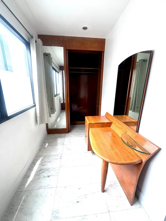 picture Pet-Friendly 2-BR Condo At The Royal Place 2, 200m to BTS Ratchadamri 📍 (ID 3080464) - 12/19