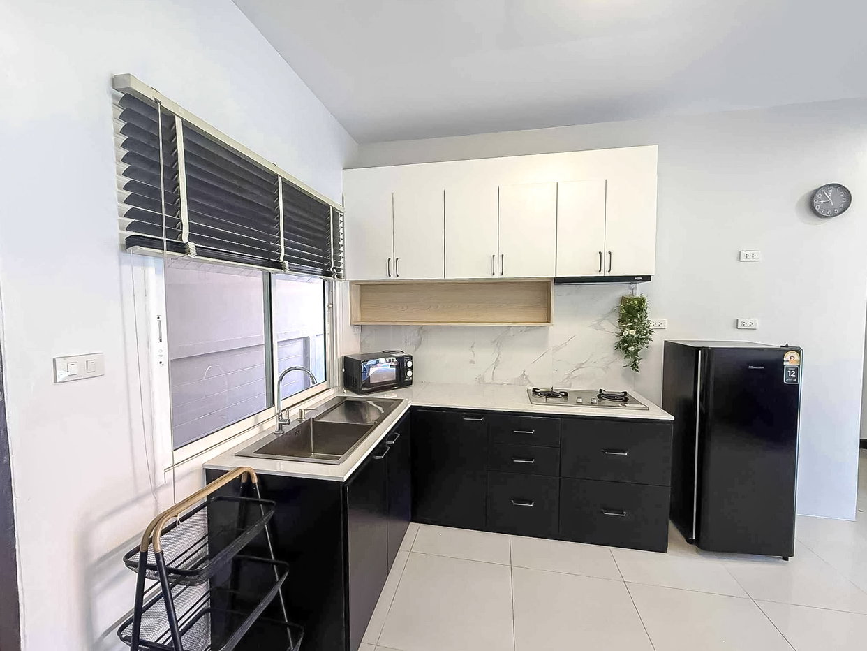 picture House for Sale Huay Yai Pattaya East Semi Detached House - 2/9