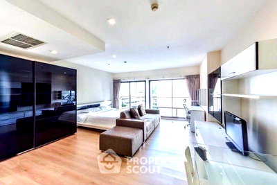 Condos for sale : Studio Condo at Noble Remix near BTS Thong Lor (ID 2756357)