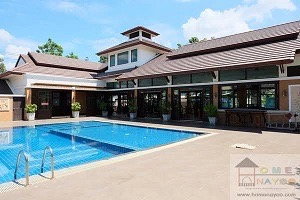 picture For rent house available good location - 12/12