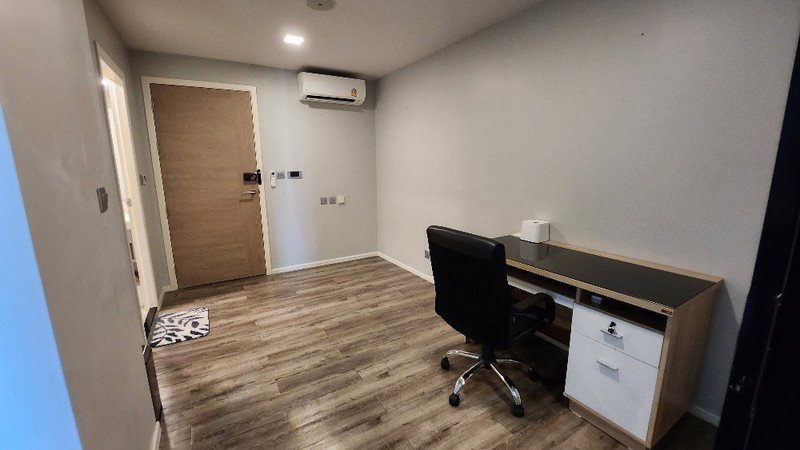 picture A046703 Atmoz Chaengwattana - 8/8