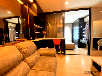 Condos for sale : Life Asoke near MRT Phetchaburi Station