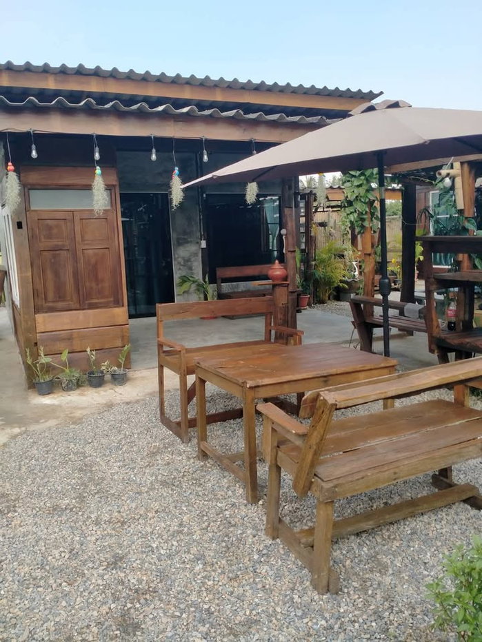 รูป 🏡 ขายด่วน! บ้านสร้างใหม่สไตล์โฮมสเตย์รีสอร์ท 2 หลังในพื้นที่เดียว ทำเลทอง อ.หางดง! T.063-6649056 - รูปที่ 16/34