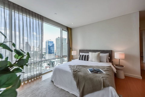 รูปภาพ 🔥Rent Now!🔥 Fullerton Sukhumvit, near BTS Ekkamai and BTS Thonglor stations. Fully furnished and ready to move in.