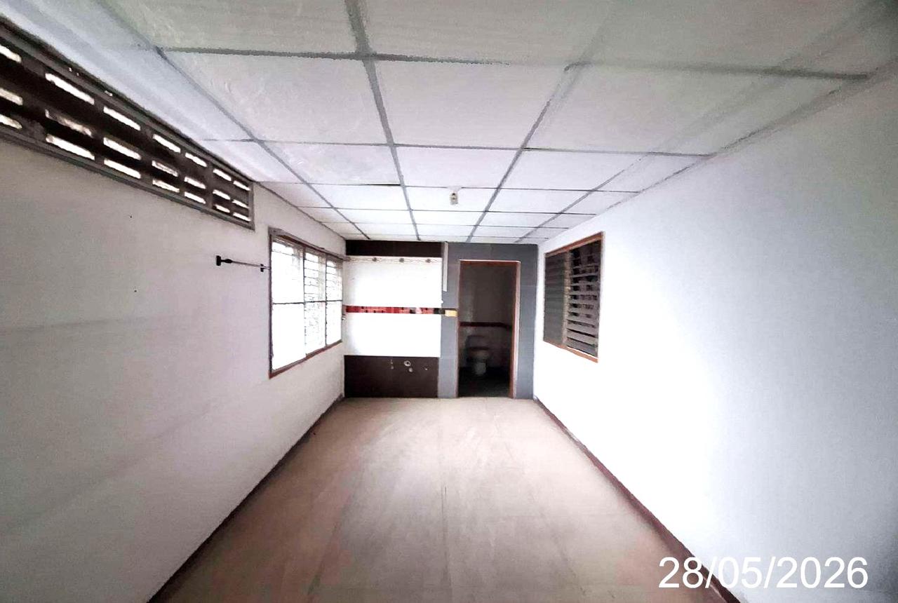 รูป อาคารพาณิชย์ 72 ตร.วา เมืองลำปาง ลำปาง 12M - รูปที่ 33/44