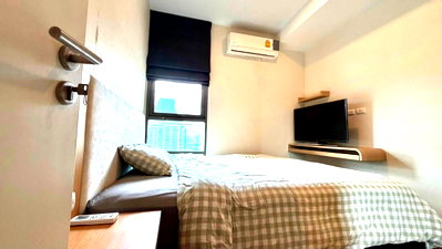 Condos for rent : For Rent : Siamese Surawong Condo near BTS MRT at Line : @homefinder