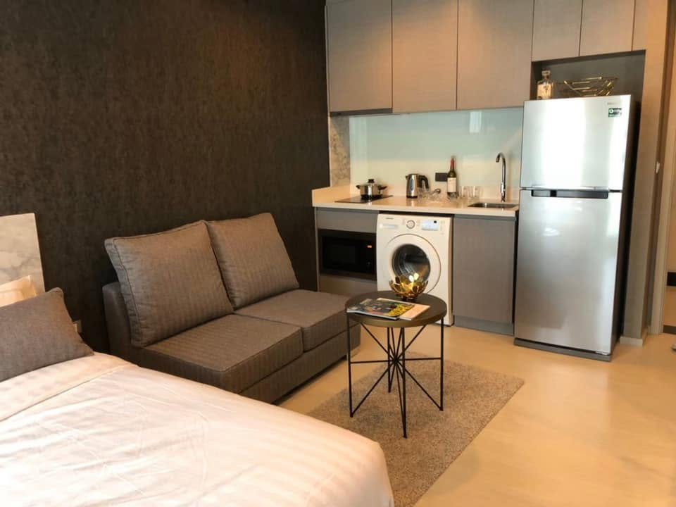 รูป Rhythm Sukhumvit 36-38 ปล่อยเช่า ห้องราคาดี ตกแต่งสวยคุมธีม พร้อมเฟอร์นิเจอร์ครบครัน - รูปที่ 3/6